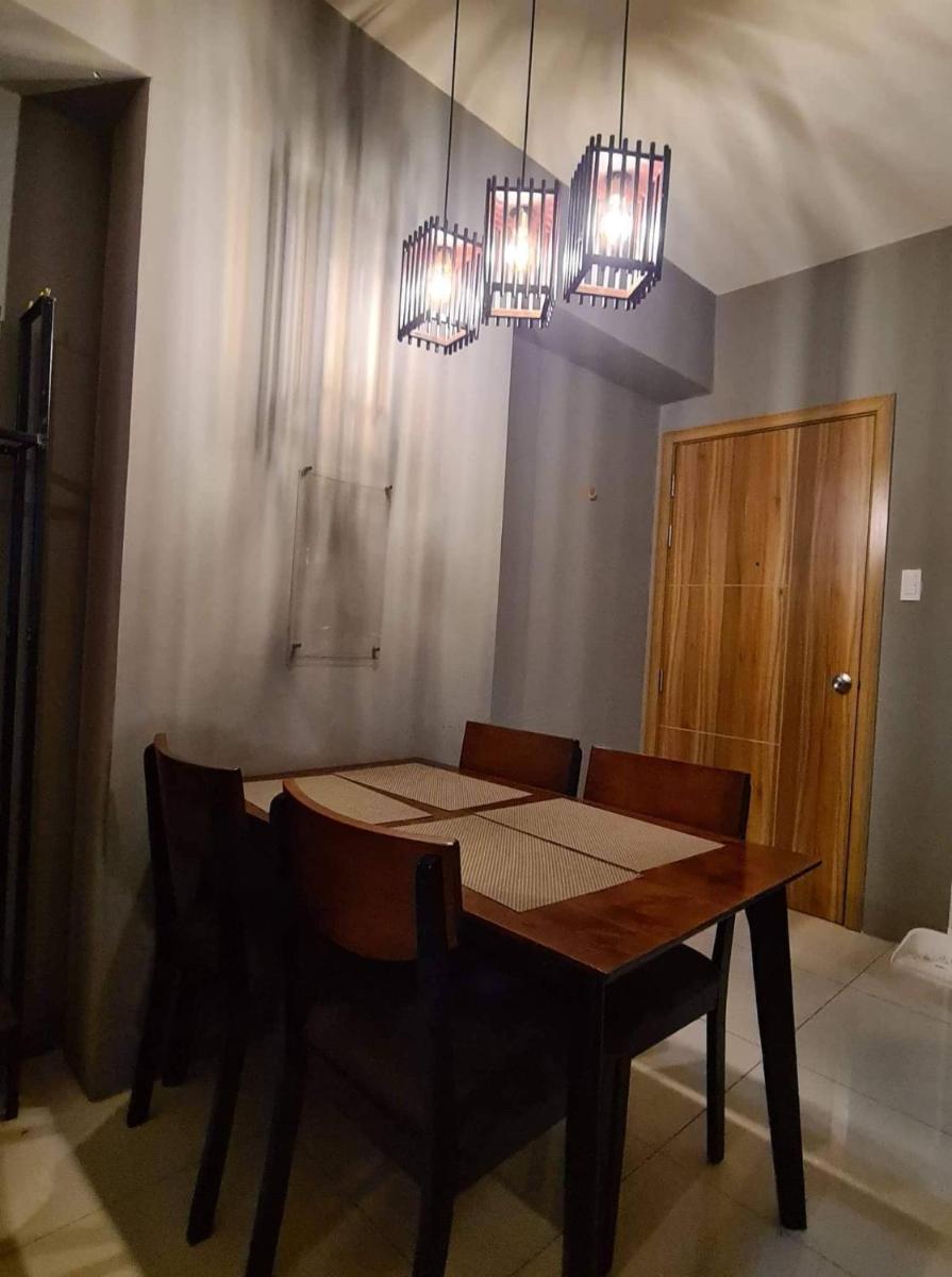 US Embassy,Manila Bay,St.Lukes,Luxuriuos Condo - Housity