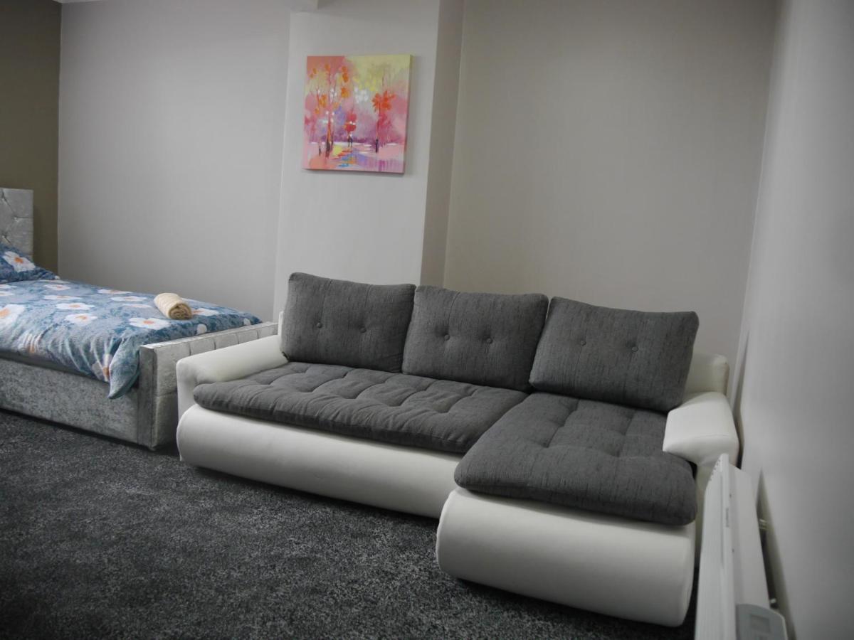 Mermaid Holiday Flats - Hizvo