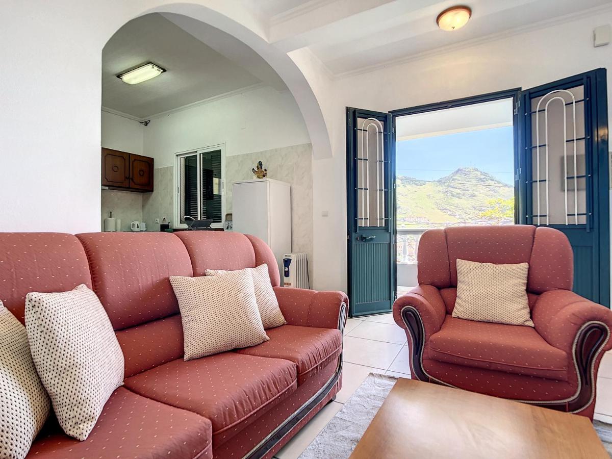 Avelino Apartment by Atlantic Holiday - Housity