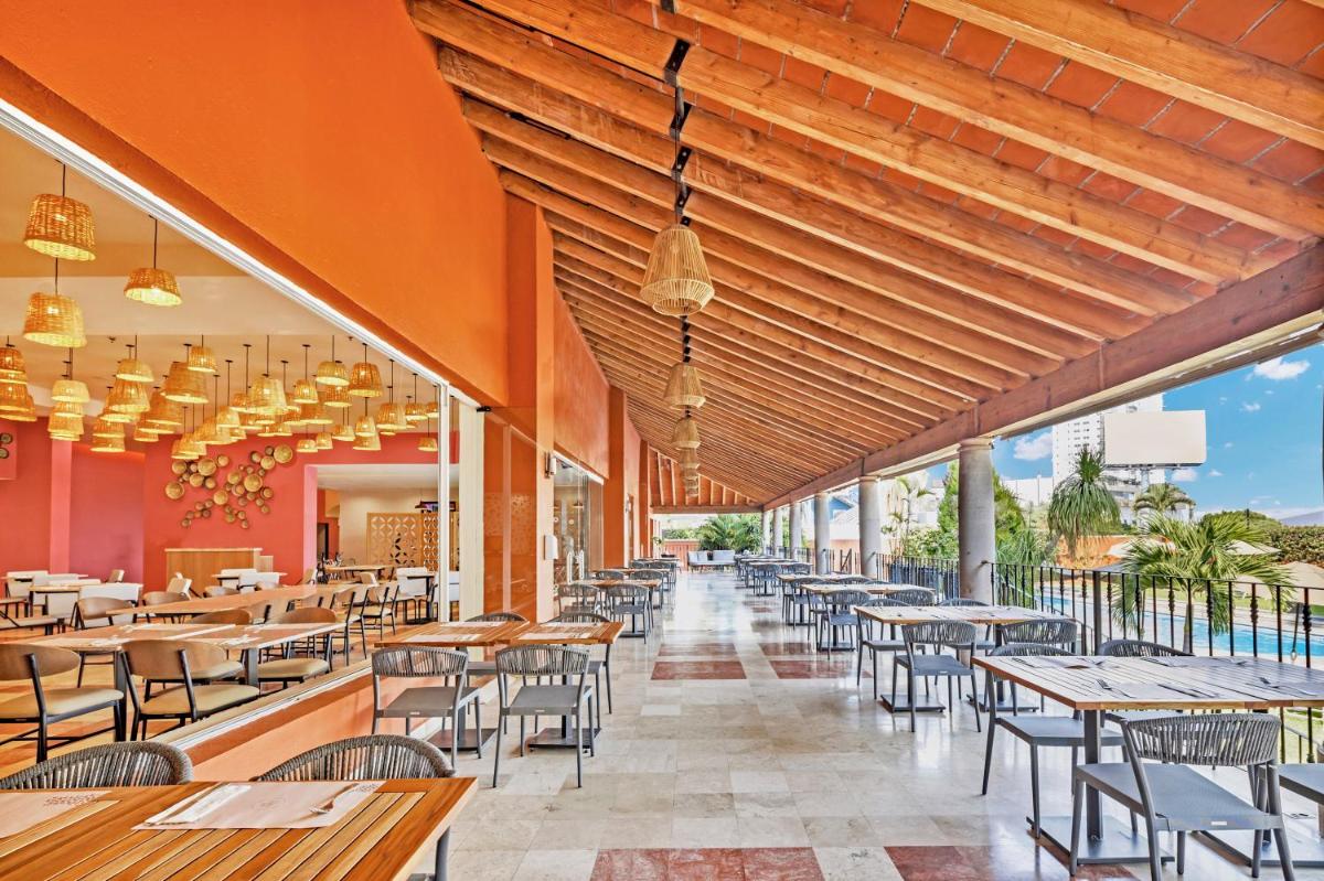 Fiesta Inn Cuernavaca - Hizvo