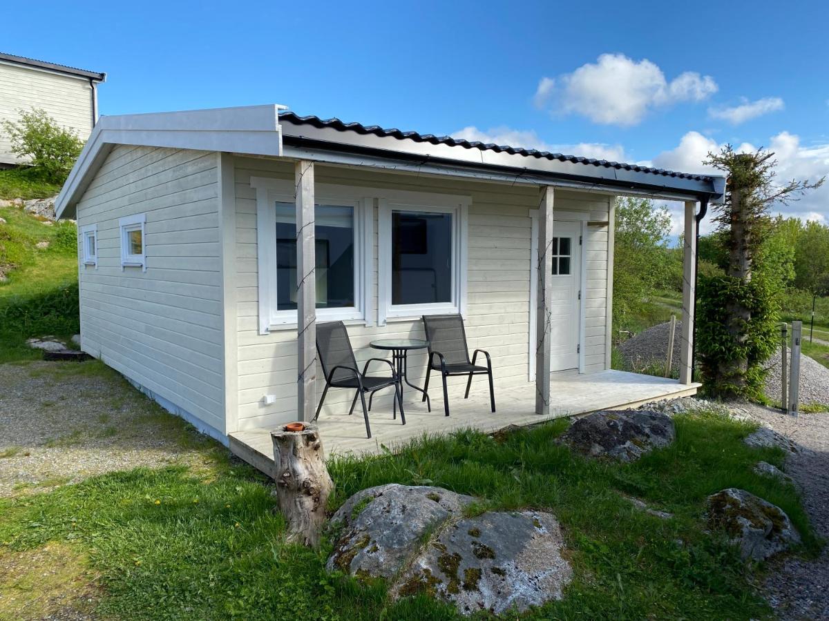 Feriehus med Sjøutsikt - Housity