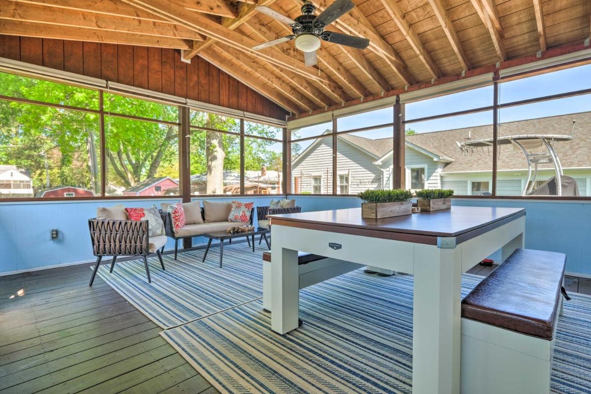 Waterfront North Beach Home about 2 Mi to Beach! - Housity