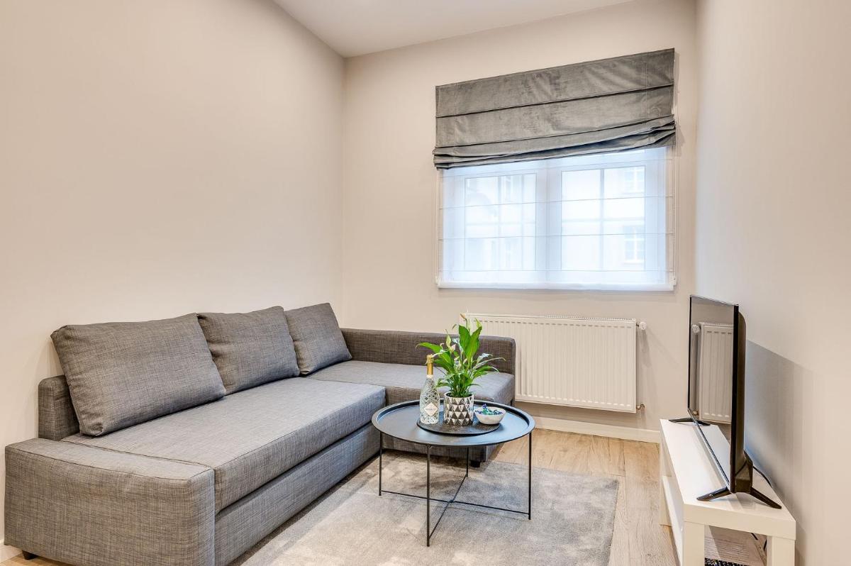 Central Platinum Apartments 26 - Housity