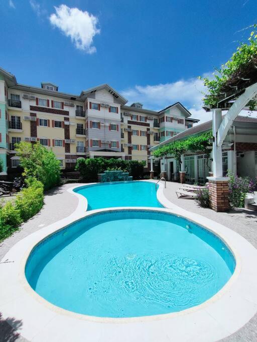 1 Bedroom unit with overlooking seaview at Banawa. - Housity