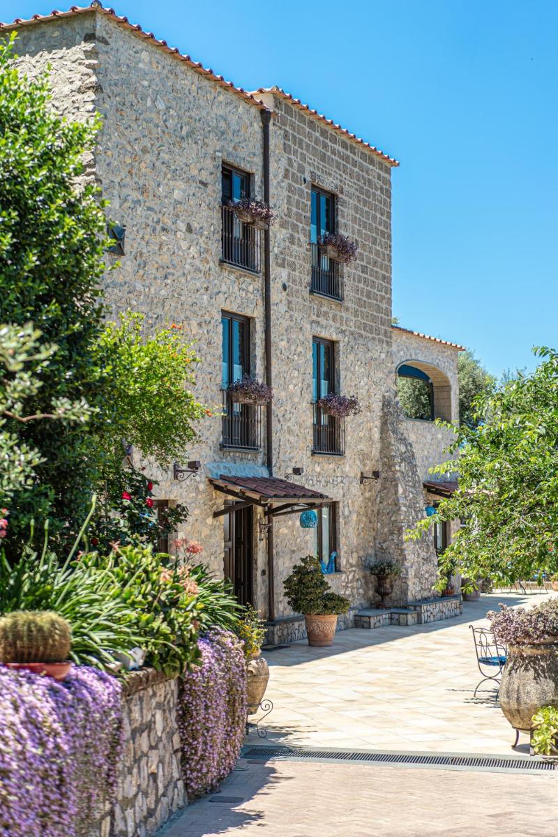 Villa Denise - Housity