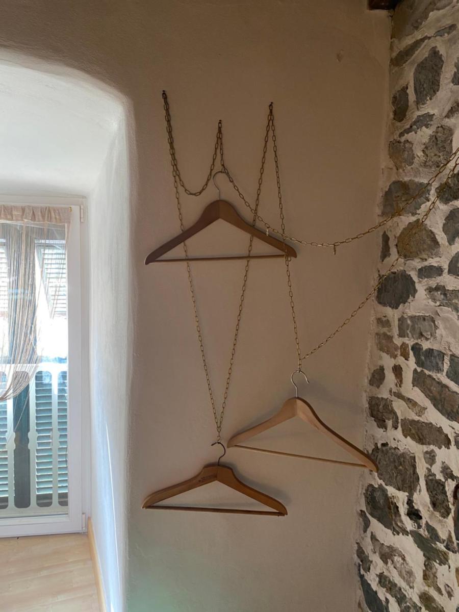 La Torre saracena di Tellaro - ConfirentHouse - Housity