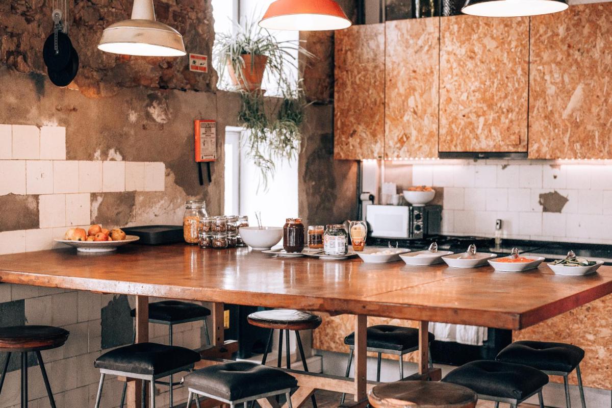 LX Hostel - Housity