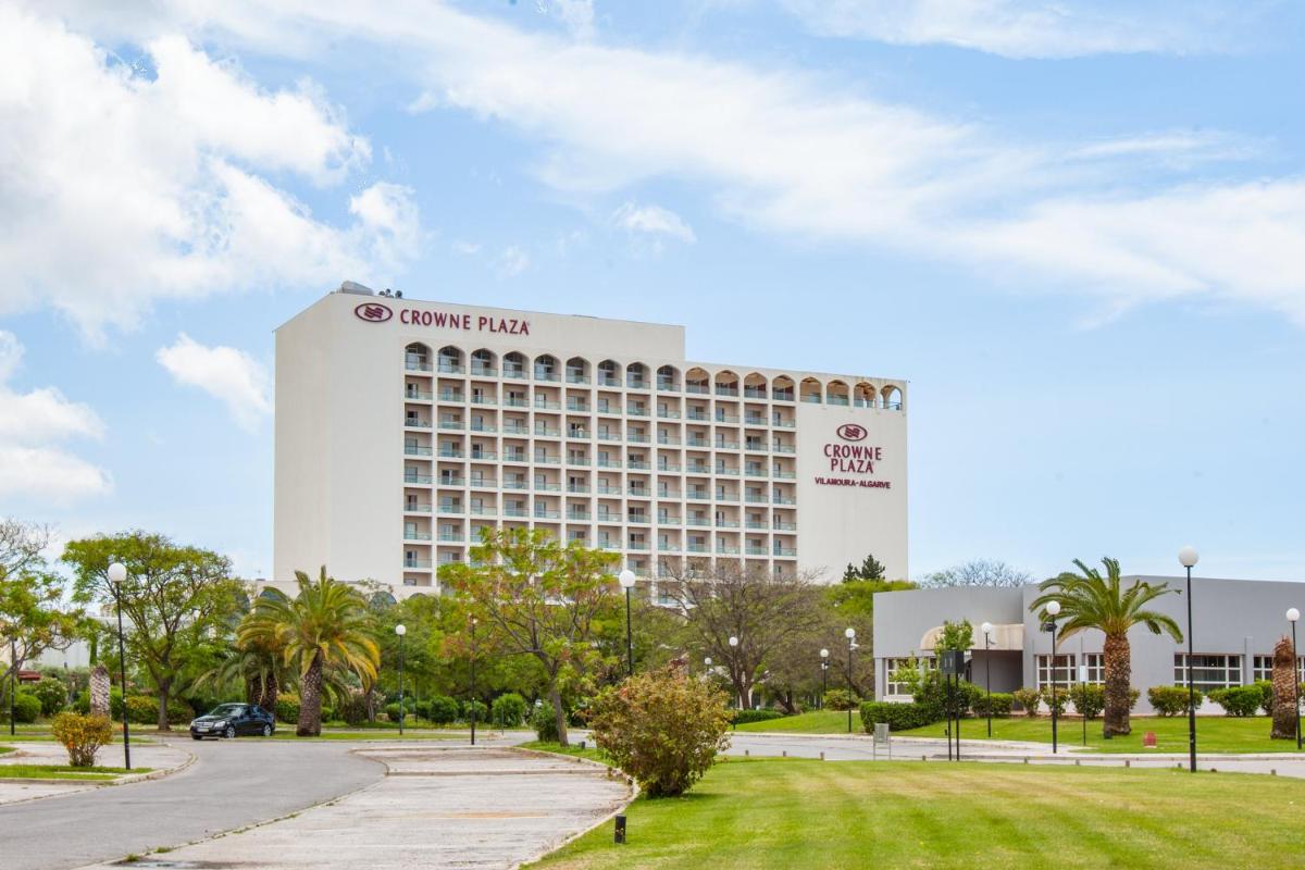 O edifício onde o hotel está situado