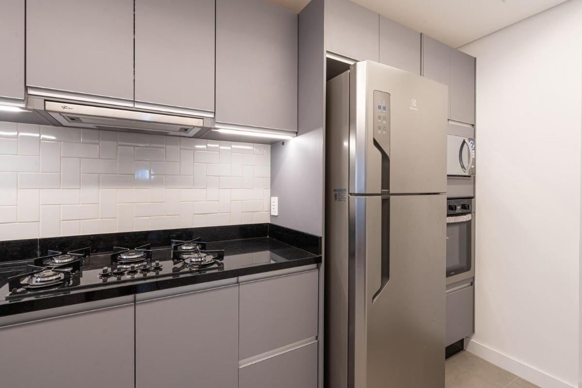 Incrivel apartamento com WiFi na Praia Brava SC - Housity