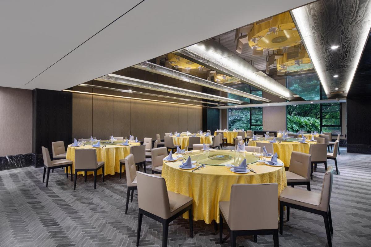 Holiday Inn Hangzhou Chaoshan, an IHG Hotel - Housity