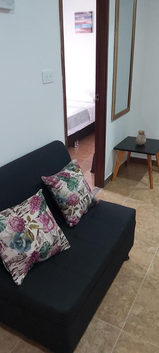 Cómodo apartaestudio con excelente ubicación - Housity