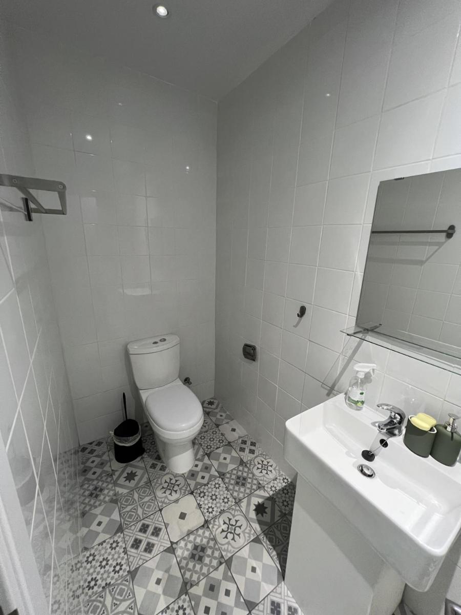 Town Hall Studio City Centre - Housity