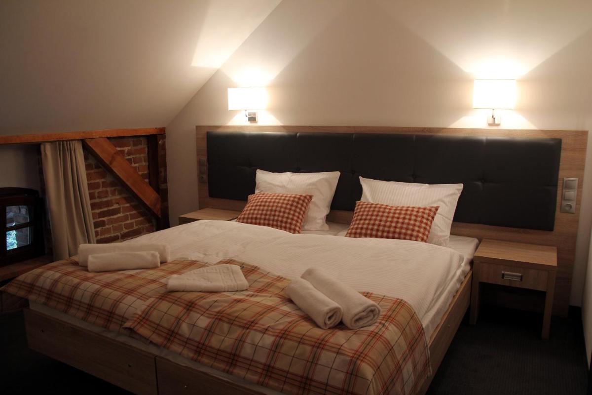 Noclegi Złota Podkowa - Housity