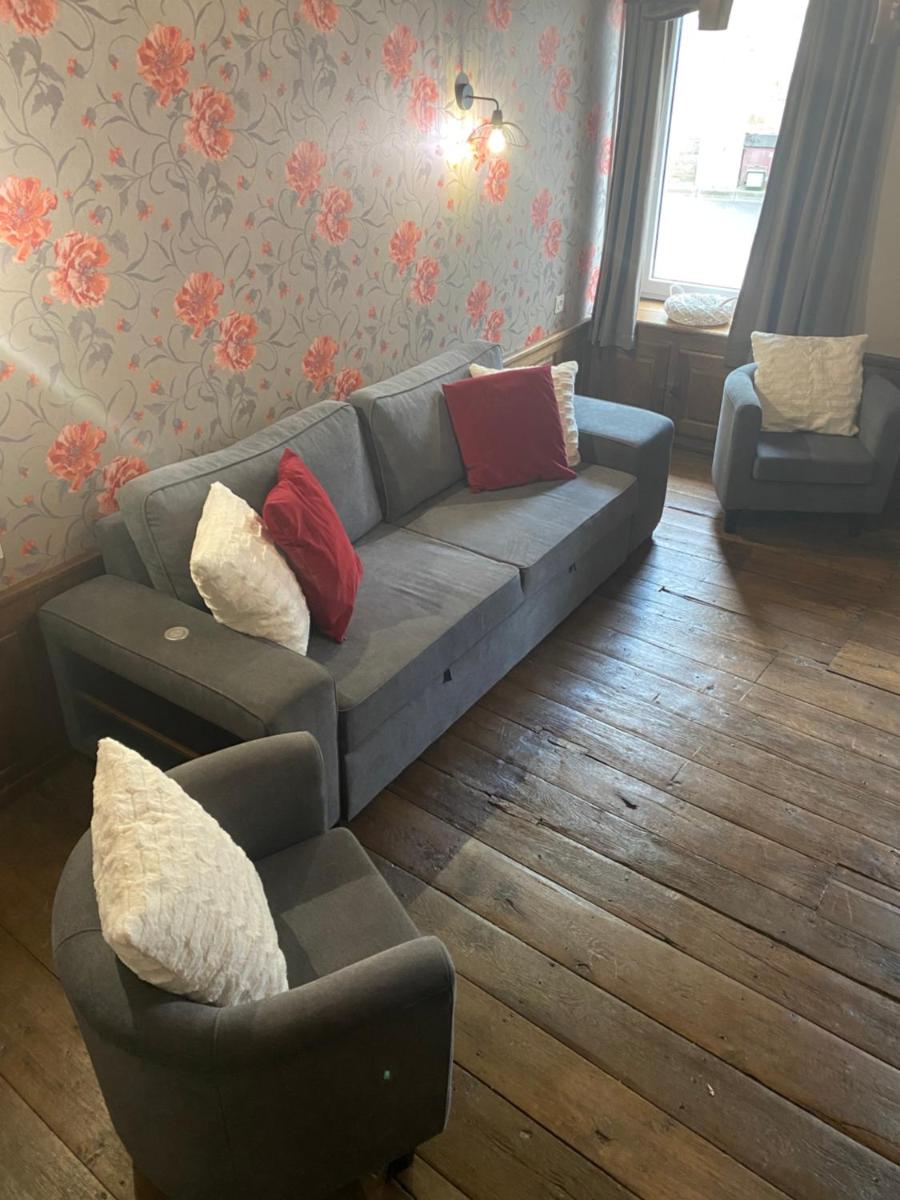 LA CACHETTE Maison 2 3 Ch 2 3SdB Salon Wifi - Housity