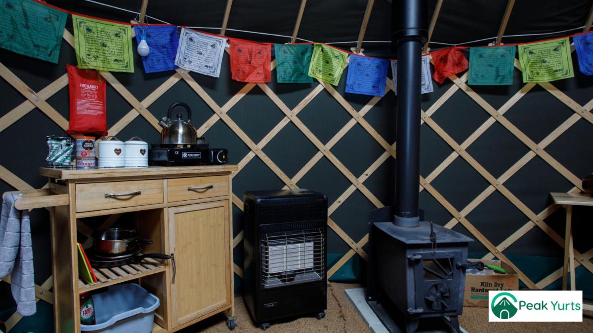 Luxury Glamping Yurt-Perfect for staycations-Pets welcome-Fantastic location - Housity