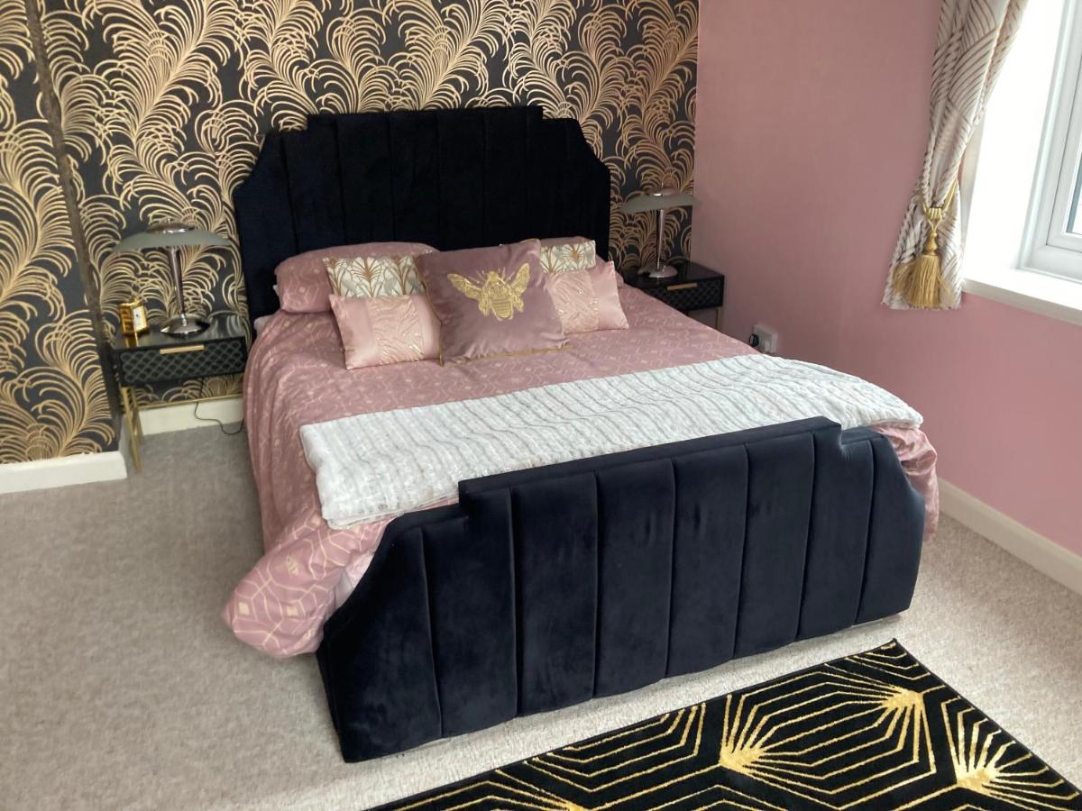 Bedford House Retreat - Housity