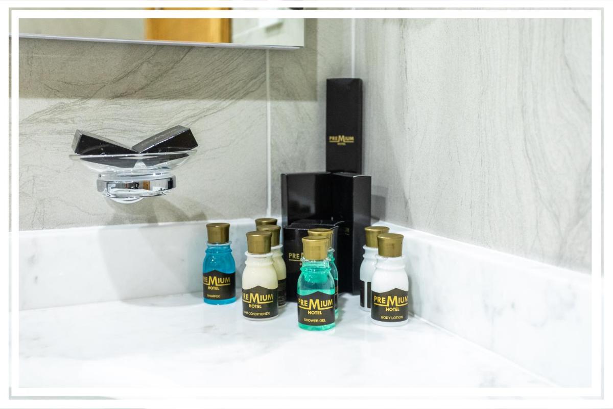 Premium Hotel Ganja - Housity