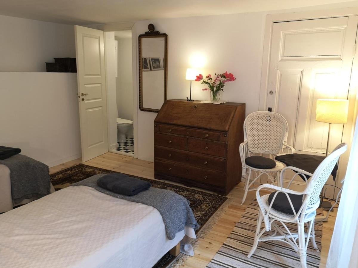 Stockholm B&B Cottage - Housity