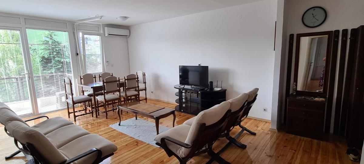 Kosta's apartment - Housity