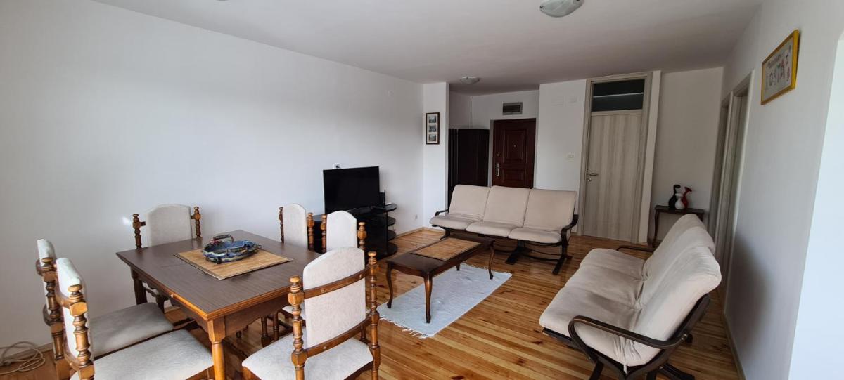Kosta's apartment - Housity
