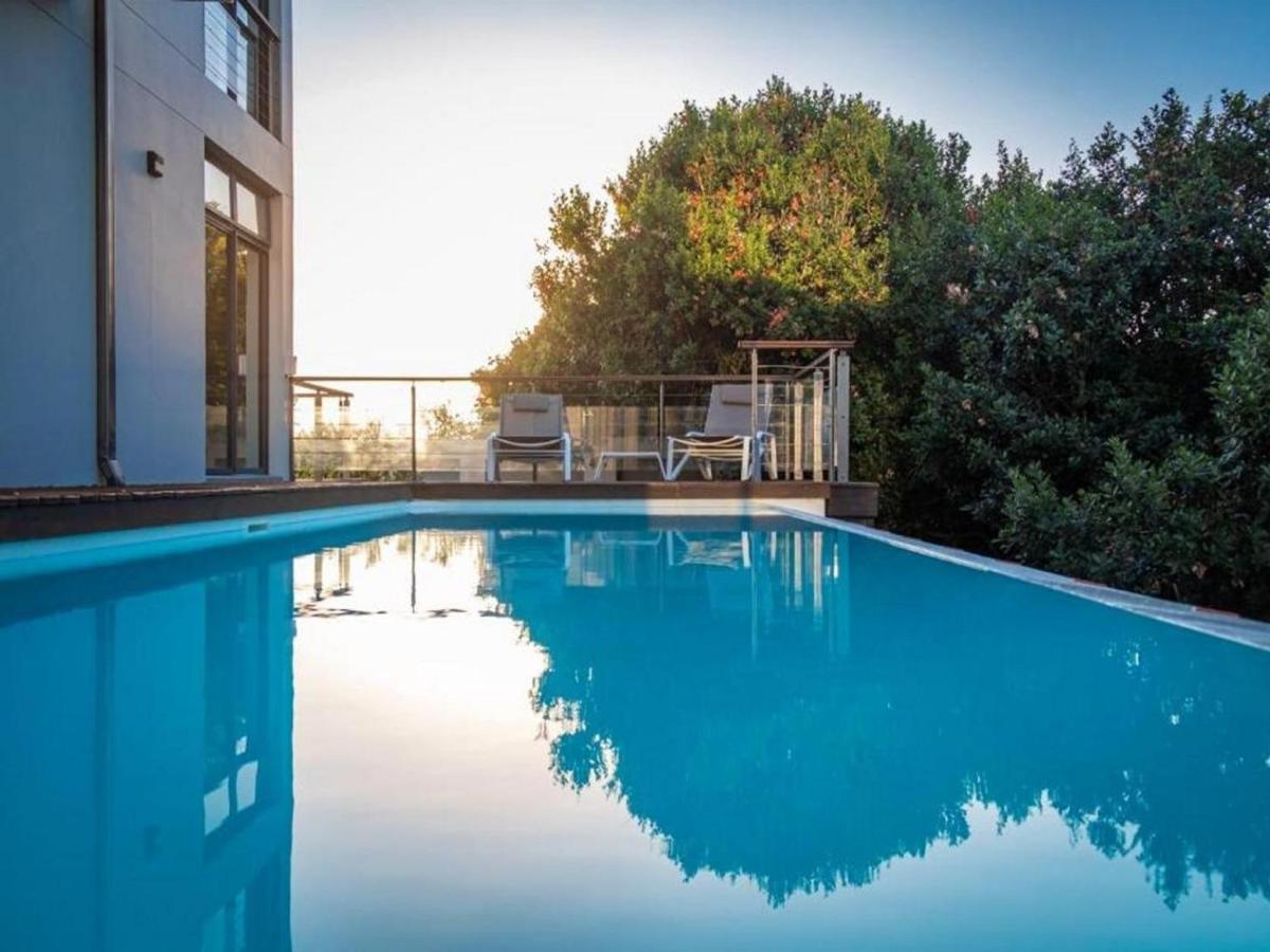 Anchor's Haven Hersham - Housity
