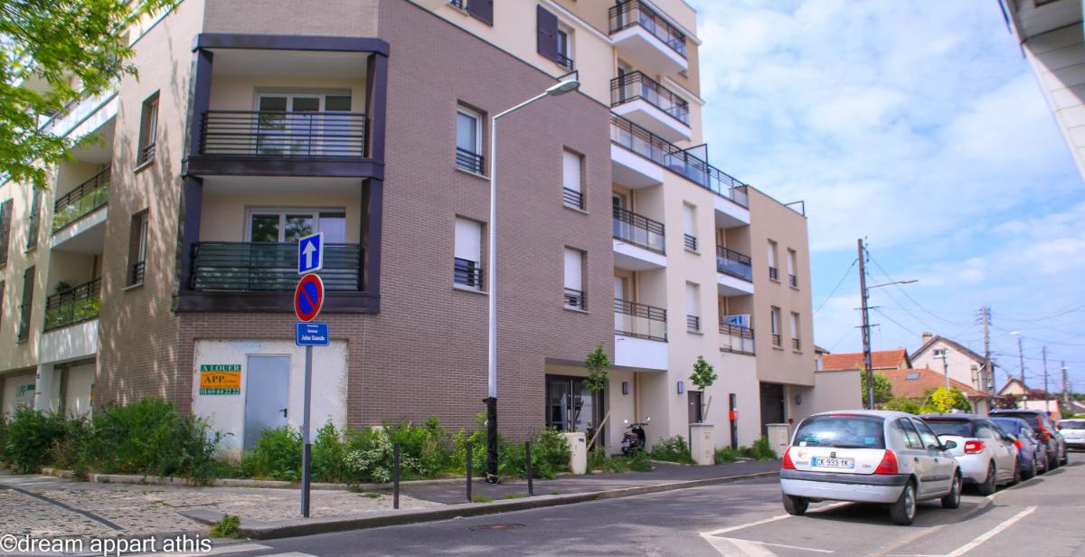 Eden Appart Athis 5 min Aéroport - Housity