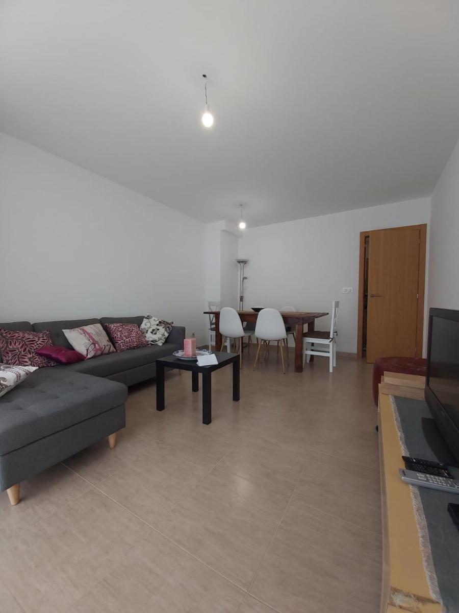 Agradable apartamento a 2 minutos de la playa - Housity