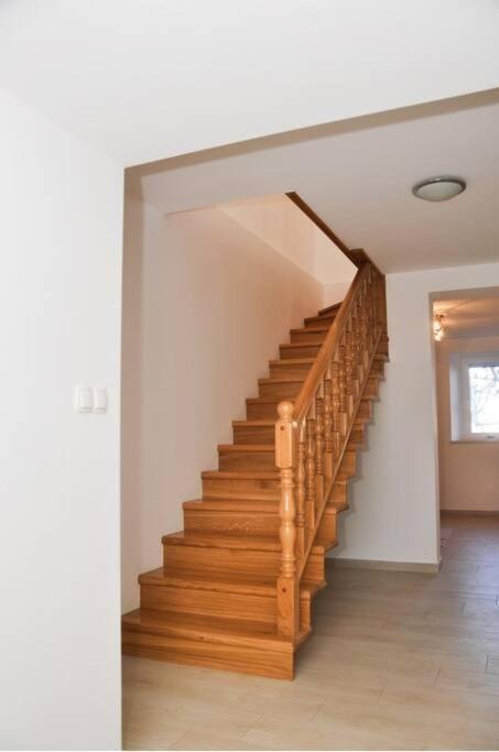 Three Bedroom Home Close To Adriatic Sea - Housity