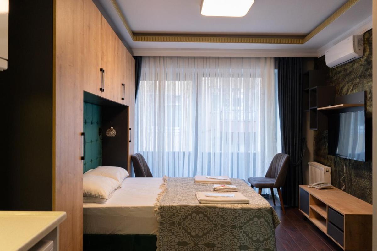 Suitetrails - Middle Village Suite Hotel