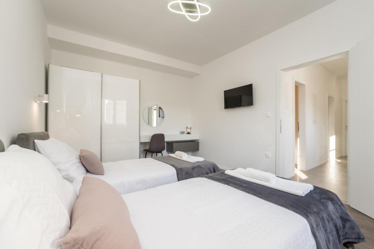 Villa Sarah - Housity