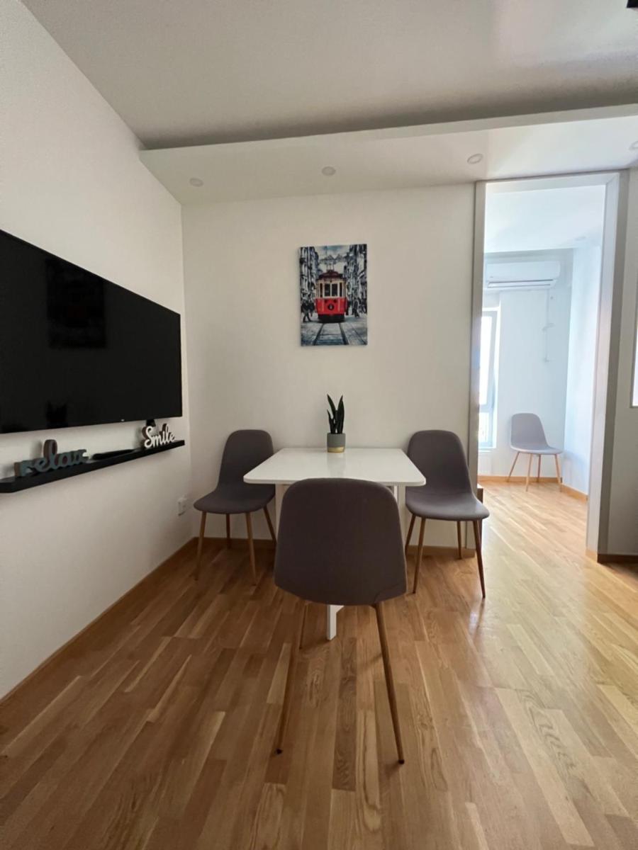 S-LUX Apartments 1 Jagodina - Housity