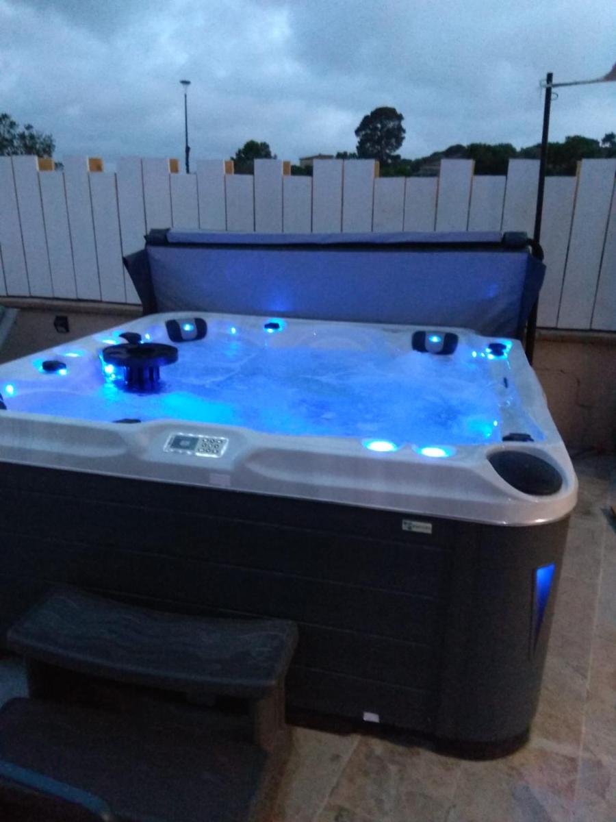 Le chalet aux Etoiles Spa & Sauna - Housity