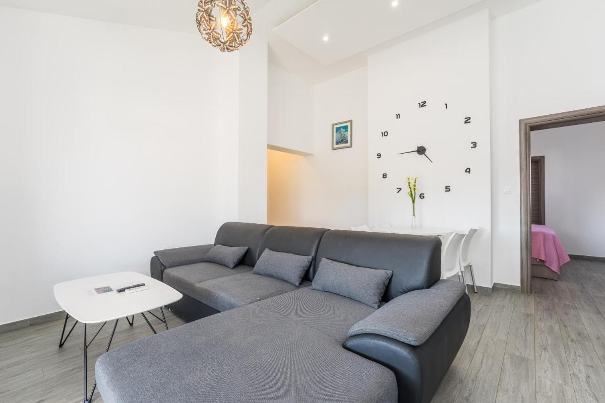 Apartments Maza - Housity