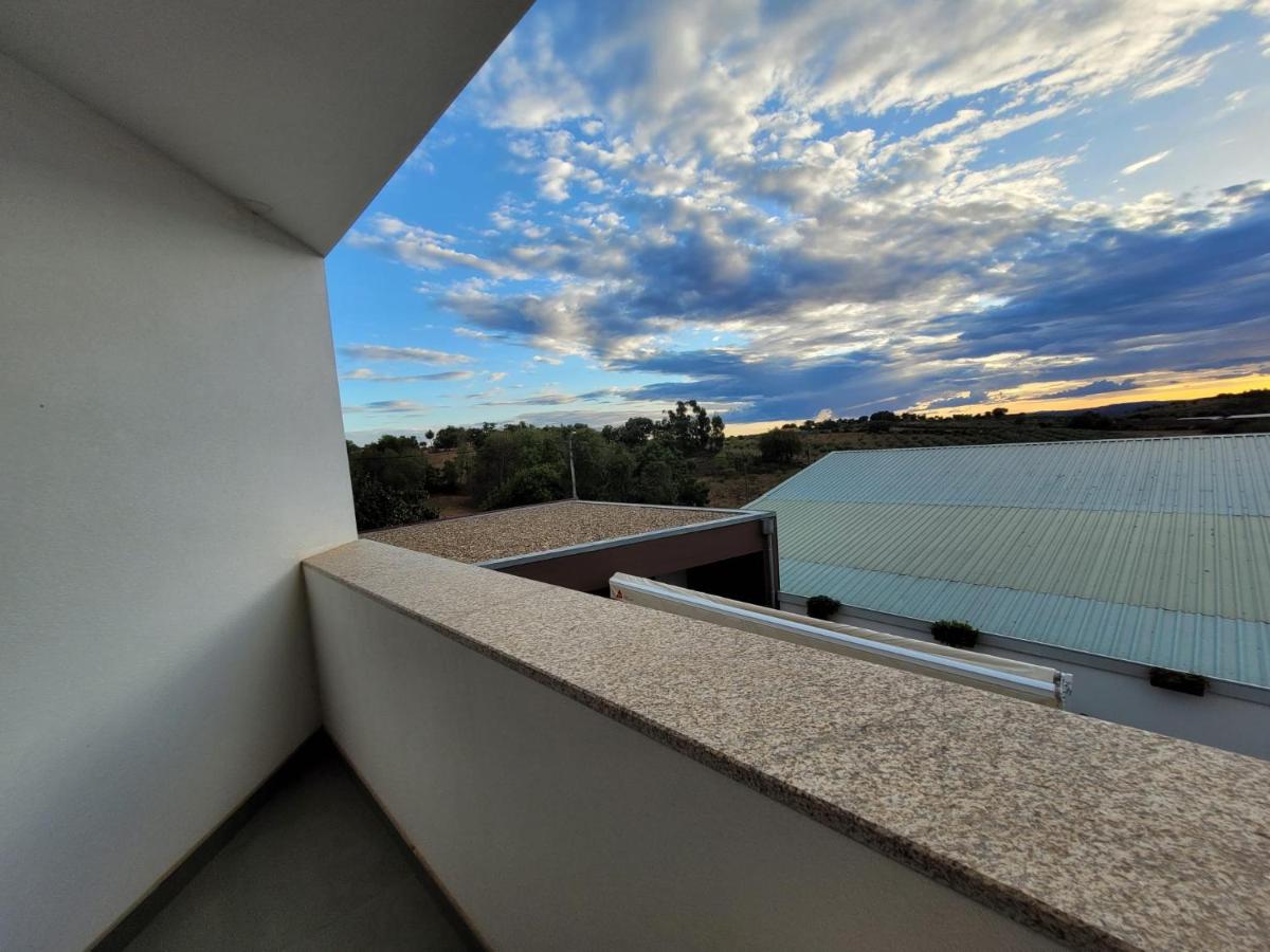 APOLINÁRIO - Housity