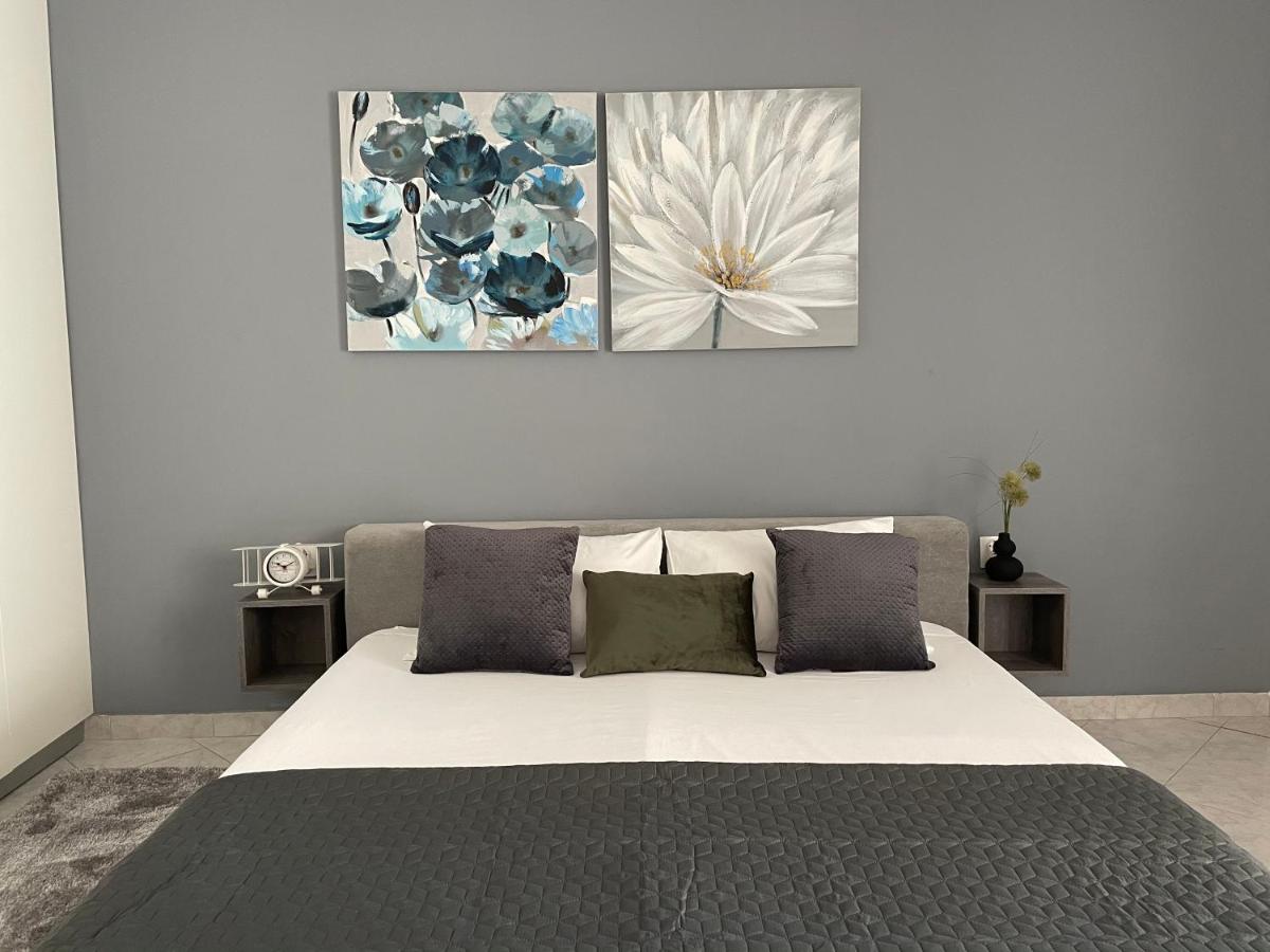 Suitetrails - Lav apartments, free parking & WiFi
