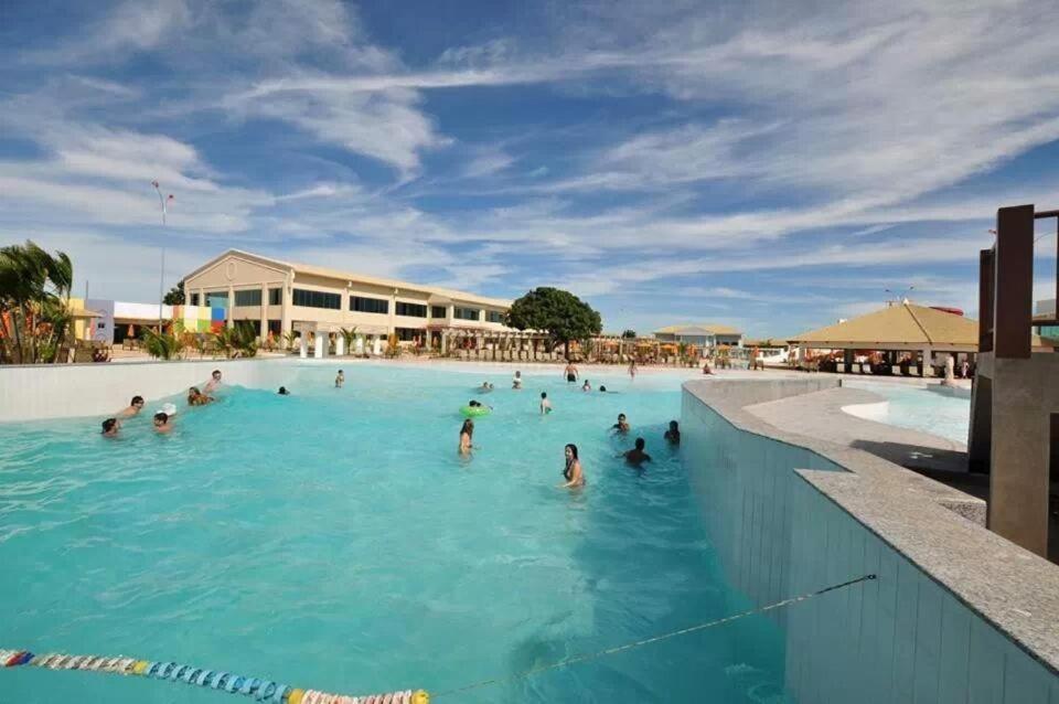 THERMAS LACQUA DIROMA COM PISCINA De ONDAS GRATIS 24horas - Housity