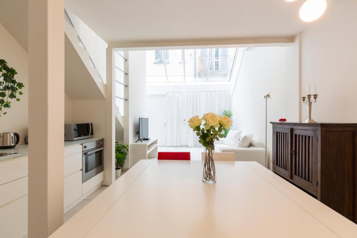 White Home Sempione - Housity