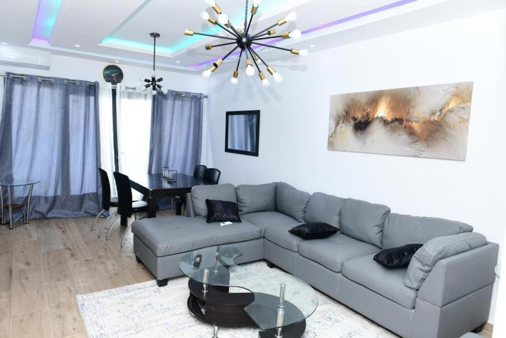 Suitetrails - Appartement F4 vue panoramique sur Dakar