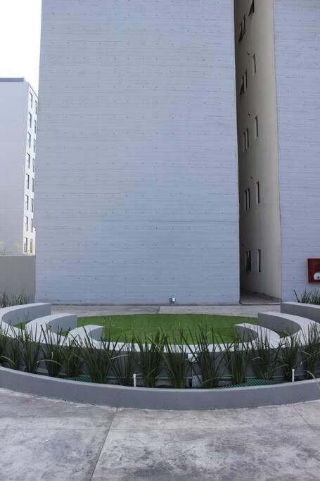 DELUXXE LIVA TOWER AKRON, ITESM, PALCO , HOSPITAL REAL SAN JOSE - Housity