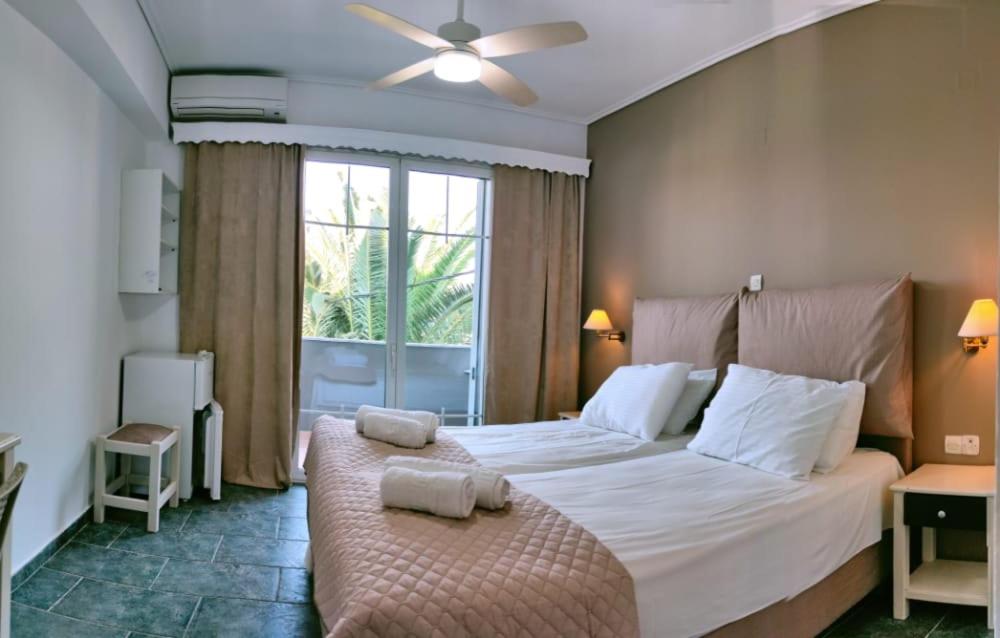 Blue Star 2 - Housity