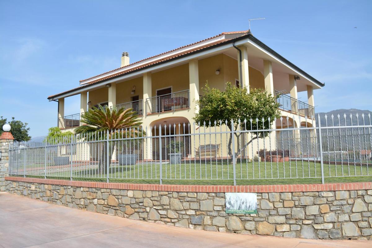 Gaia Albenga - Housity