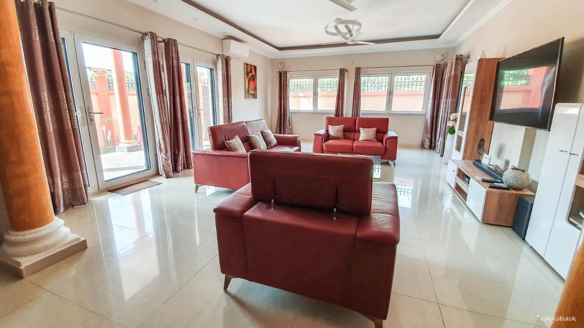 Deluxe Résidence Ouaga 2000 - Housity