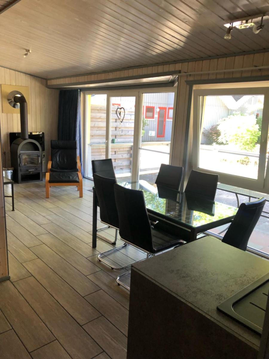 Ferienhaus 8 am See in Granzow - Housity