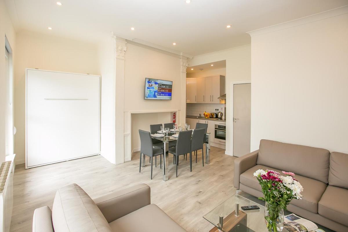 St Stephen's Green District-1 - Housity