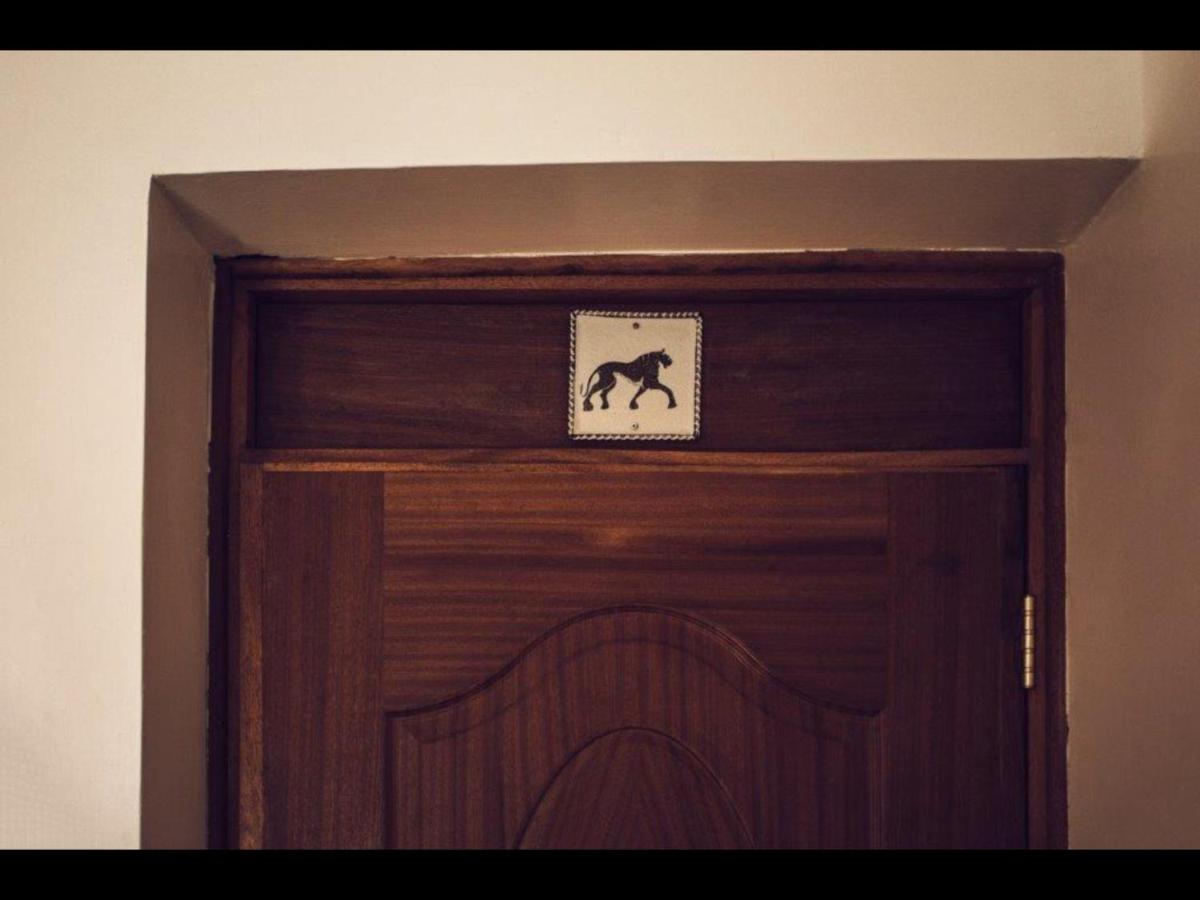 Room in BB - Kilihouse Bb Large Ensuite Double Bedroom - Housity