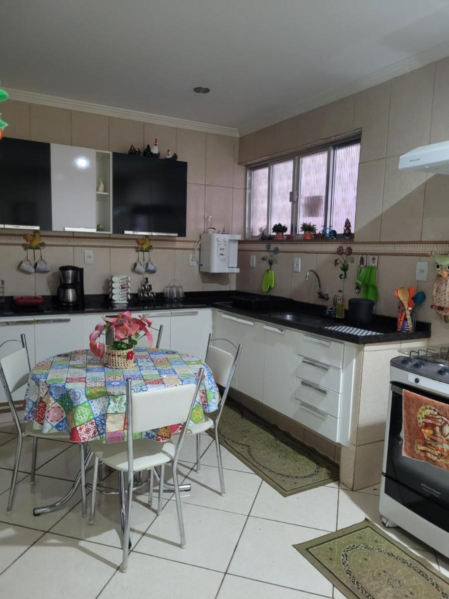 Casa aconchegante em Vila Valqueire - Housity