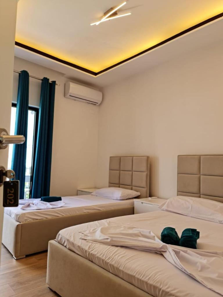 Vila Lazri - Housity