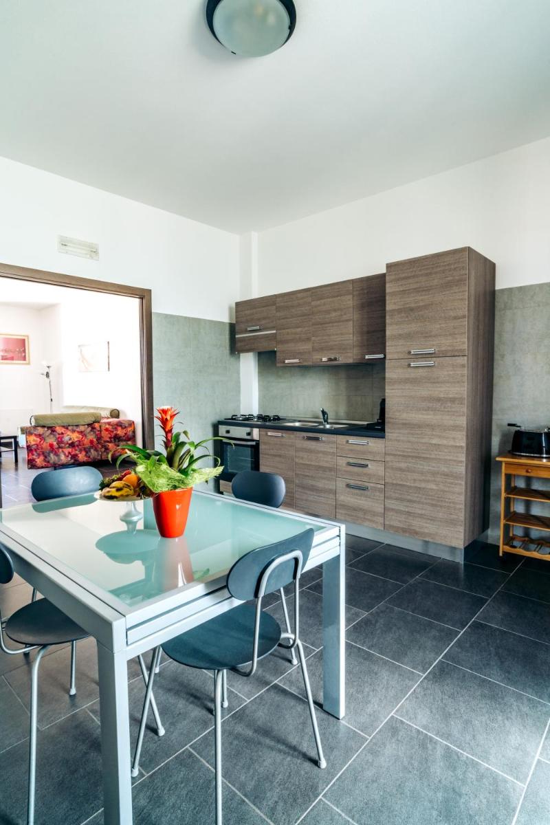 La Senyera Apartment - Housity