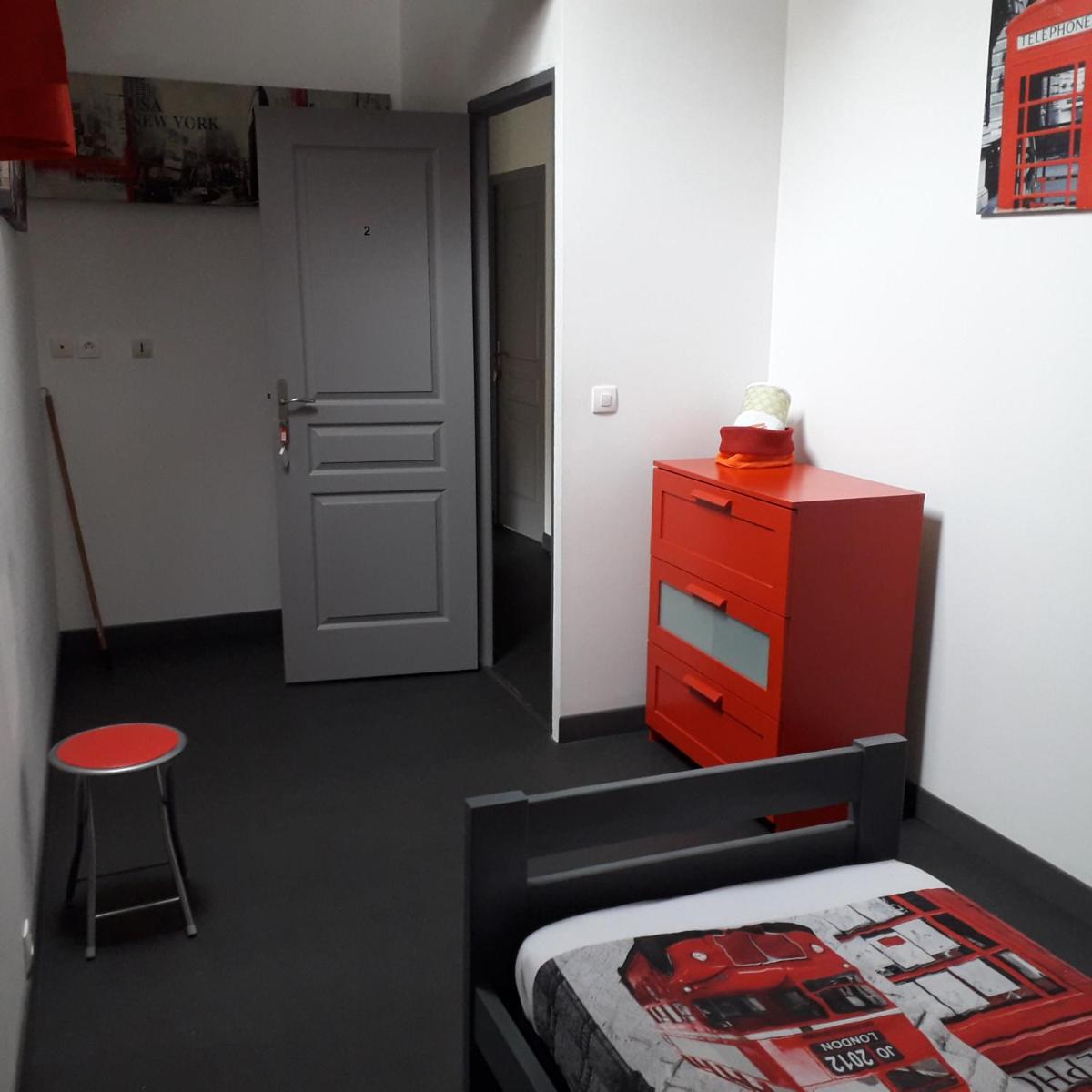 grange dans ancien corps de ferme - Housity