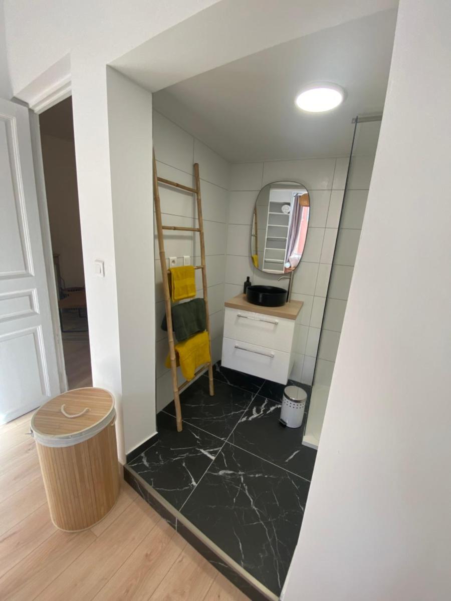 F2 Glamour Centre ville historique - Housity